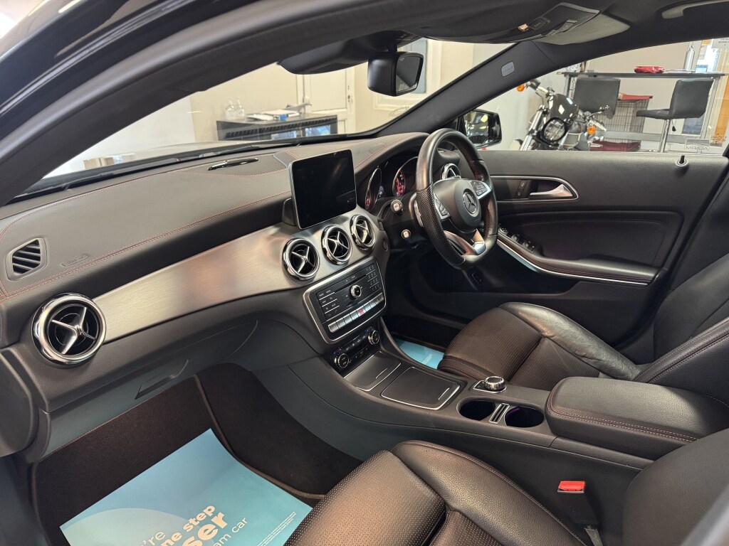 Used Mercedes-Benz GLA 2017 for sale - 77998838: Photo 24