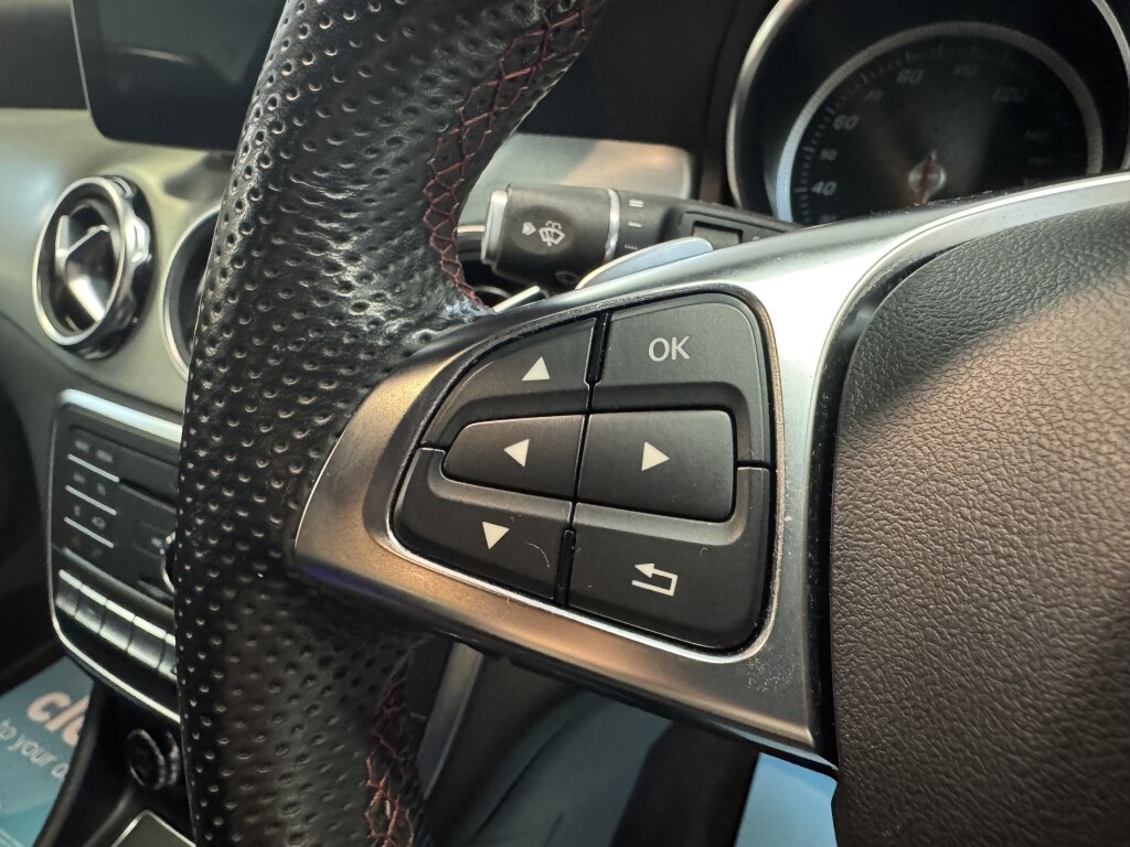 Used Mercedes-Benz GLA 2017 for sale - 77998838: Photo 35