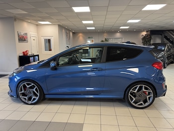 Used Ford Fiesta 2018 for sale - 77998834: Photo