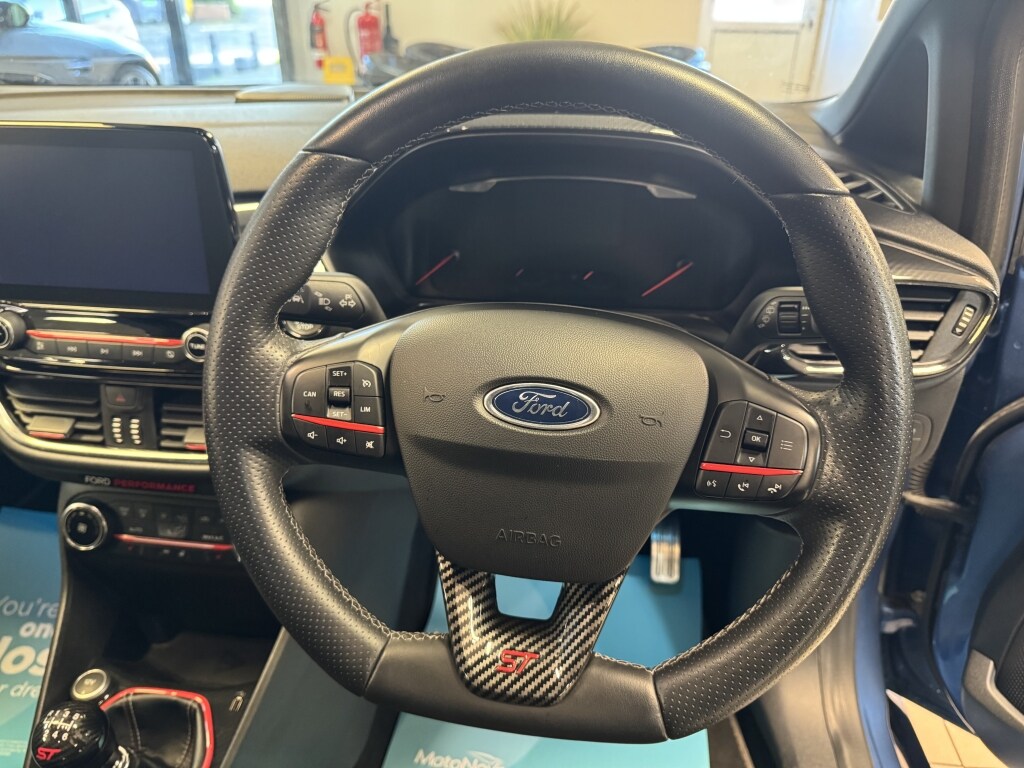 Used Ford Fiesta 2018 for sale - 77998834: Photo 31