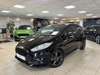 Used Ford Fiesta 2017 for sale - 78410406: Photo