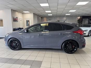 Used Ford Focus 2017 for sale - 78703807: Photo