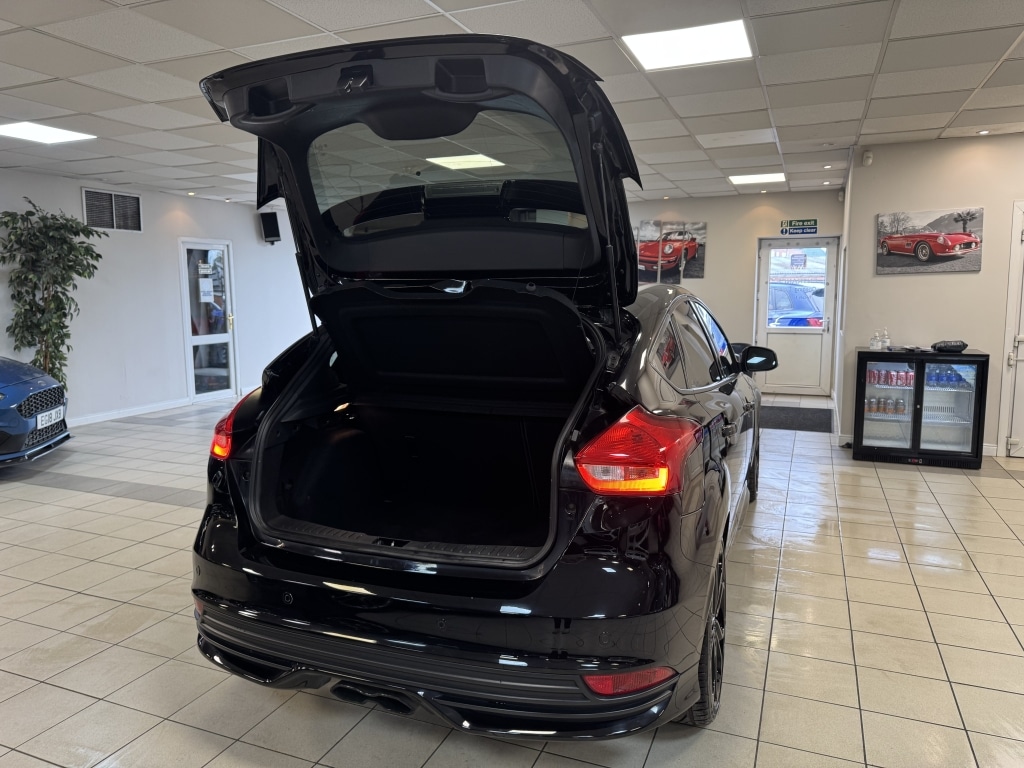 Used Ford Focus 2018 for sale - 78070766: Photo 13