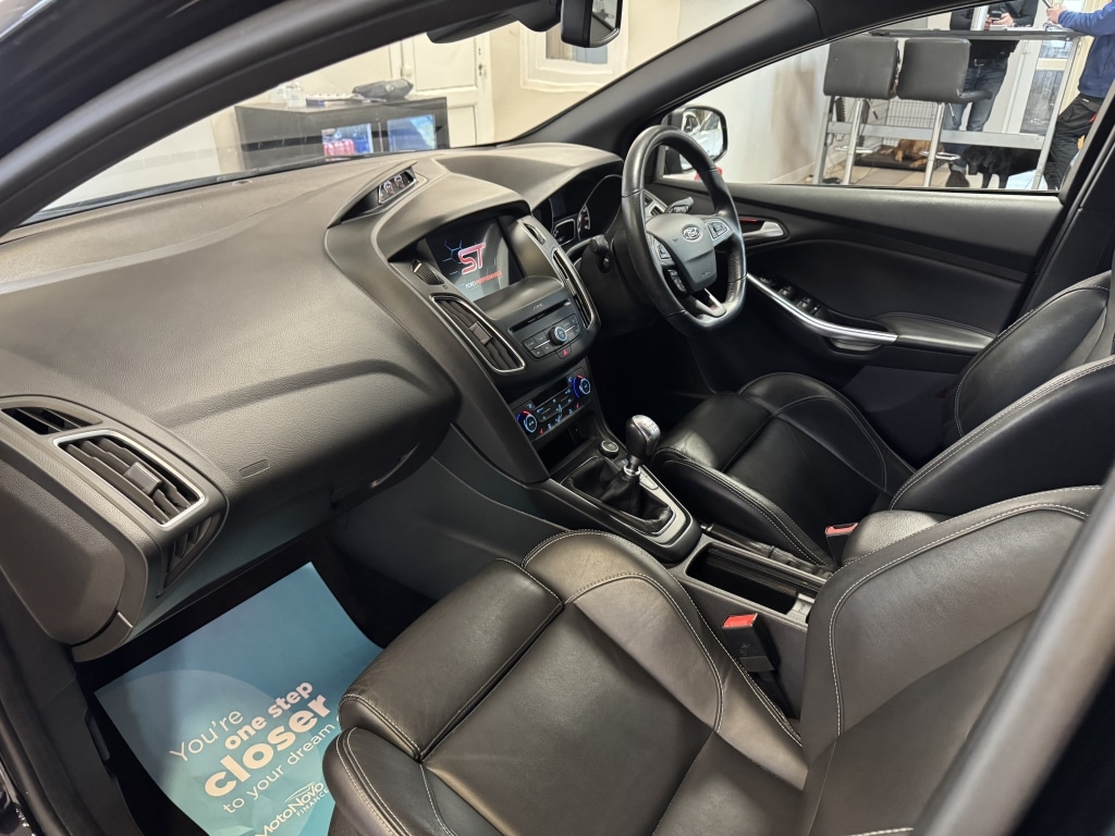 Used Ford Focus 2018 for sale - 78070766: Photo 19