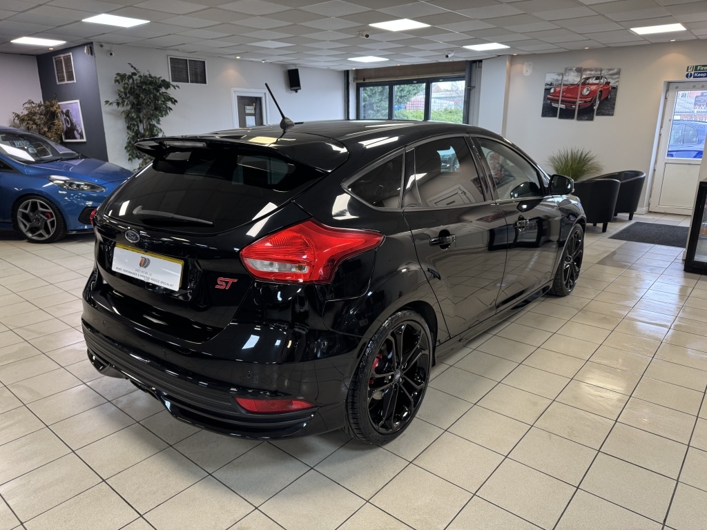 Used Ford Focus 2018 for sale - 78070766: Photo 5