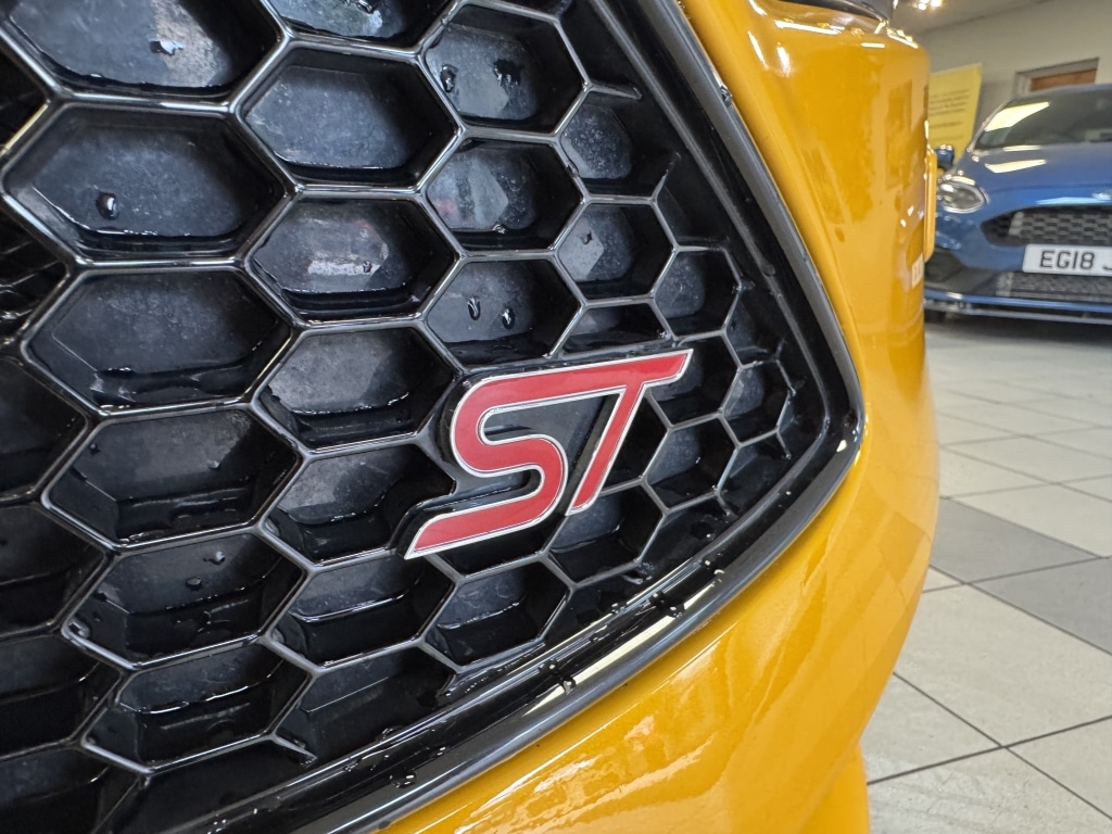 Used Ford Focus 2015 for sale - 78095661: Photo 14