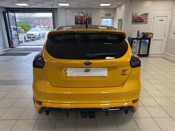 Used Ford Focus 2015 for sale - 78095661: Photo