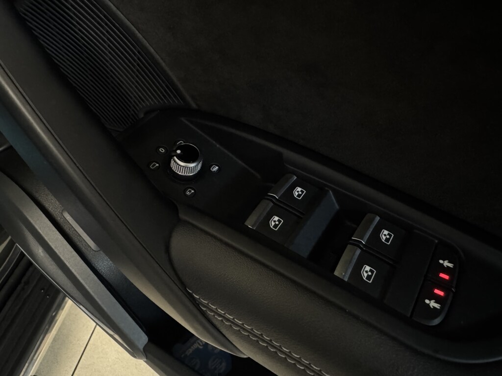 Used Audi SQ5 2019 for sale - 77998830: Photo 32