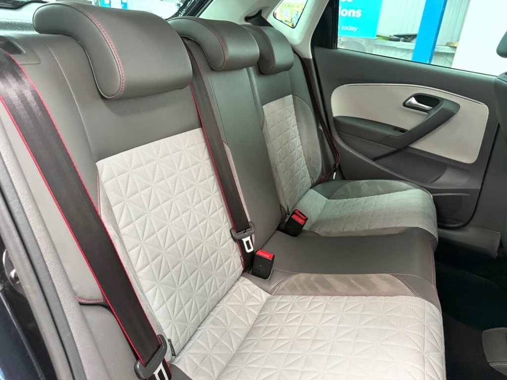 Used Volkswagen Polo 2017 for sale - 76266978: Photo 30