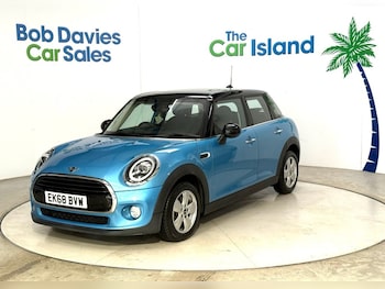 Used MINI Hatch 2018 for sale - 76986255: Photo