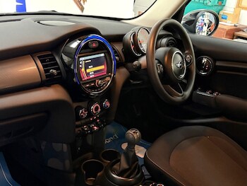 Used MINI Hatch 2018 for sale - 76986255: Photo