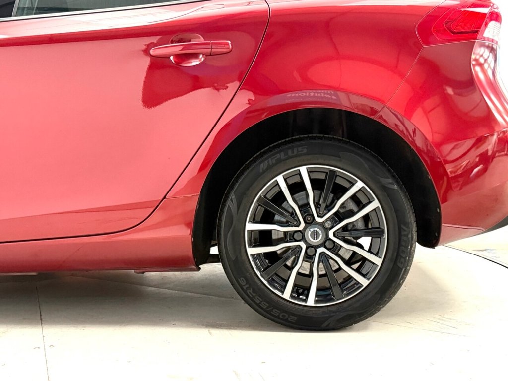 Used Volvo V40 2017 for sale - 76406554: Photo 11