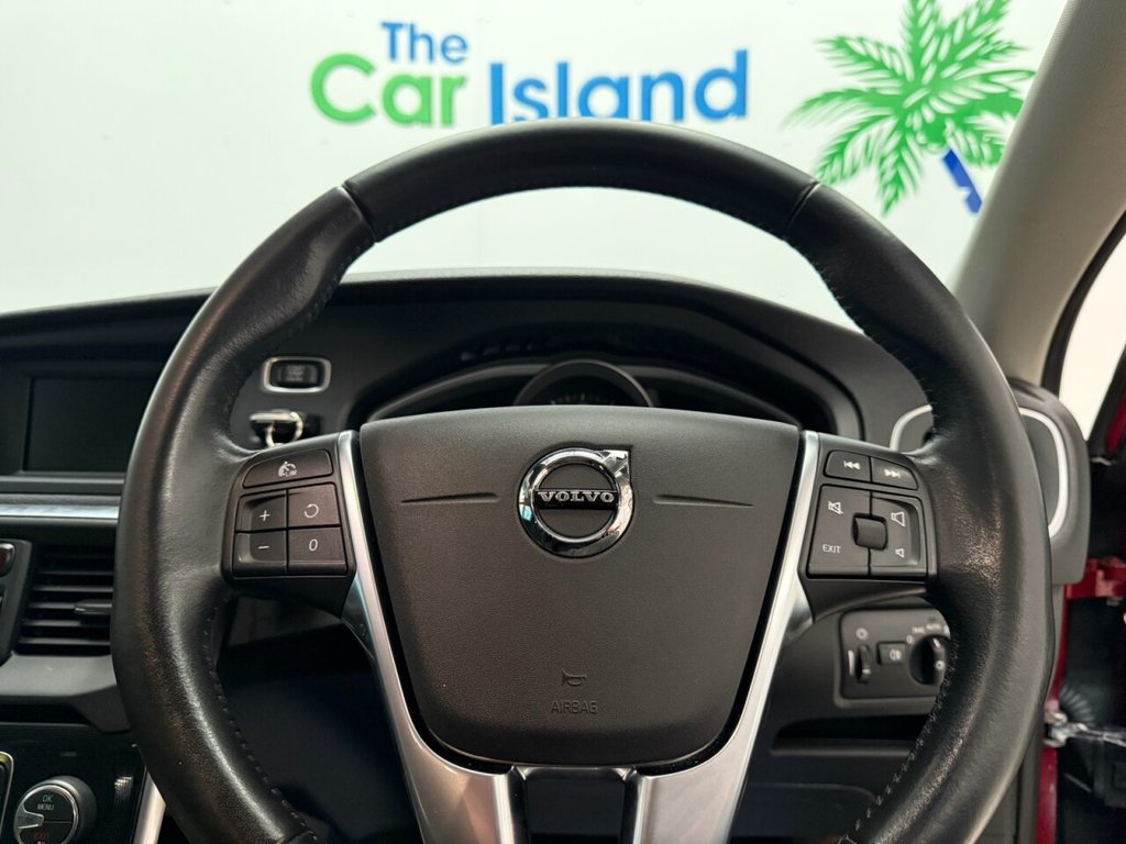 Used Volvo V40 2017 for sale - 76406554: Photo 18