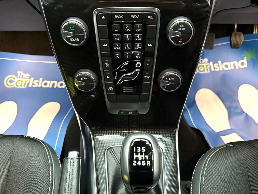 Used Volvo V40 2017 for sale - 76406554: Photo 23