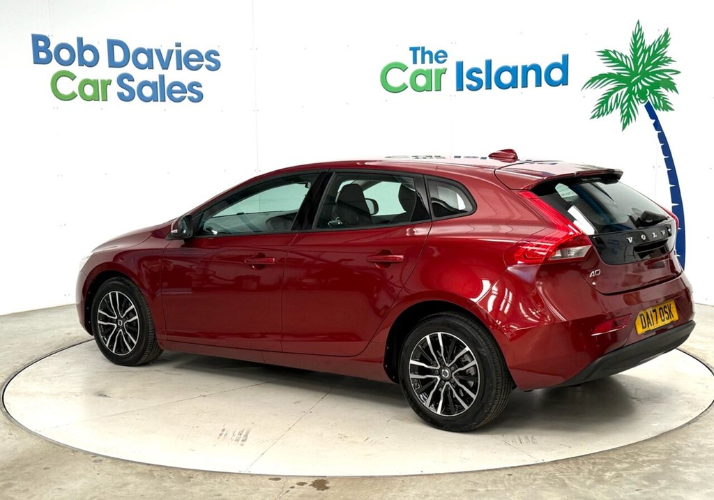 Used Volvo V40 2017 for sale - 76406554: Photo 6