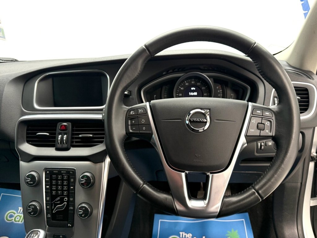 Used Volvo V40 2017 for sale - 78069287: Photo 17