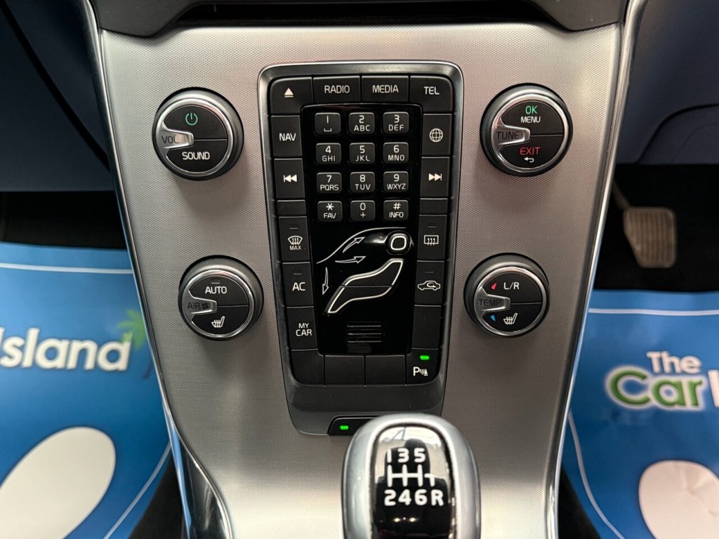 Used Volvo V40 2017 for sale - 78069287: Photo 21