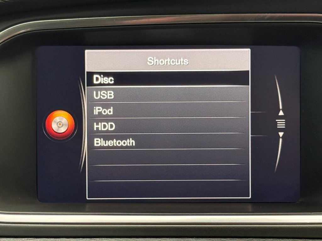 Used Volvo V40 2017 for sale - 78069287: Photo 25