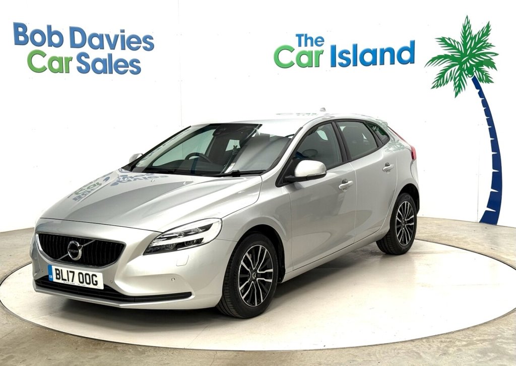 Used Volvo V40 2017 for sale - 78069287: Photo 3
