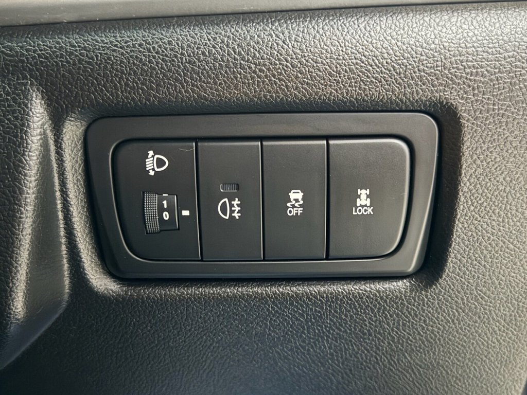 Used Ssangyong Korando 2015 for sale - 76962164: Photo 23