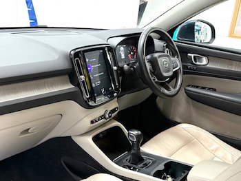 Used Volvo XC40 2018 for sale - 78272048: Photo