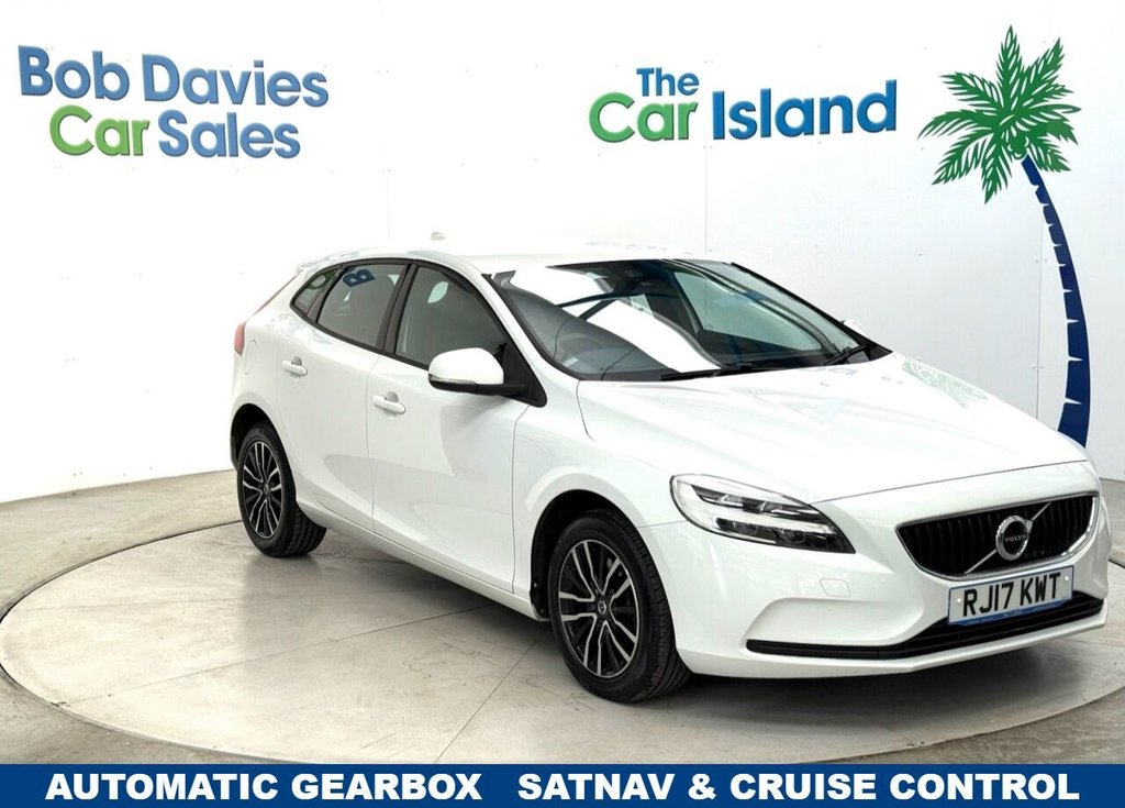 Used Volvo V40 2017 for sale - 76118519: Photo 1
