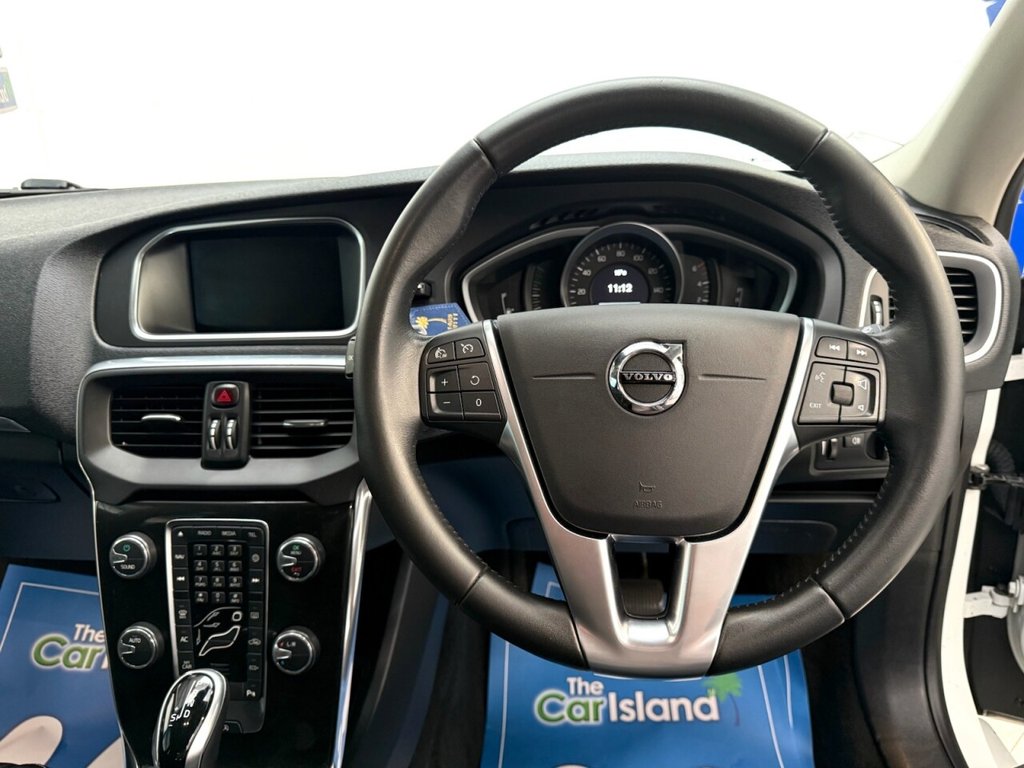 Used Volvo V40 2017 for sale - 76118519: Photo 16