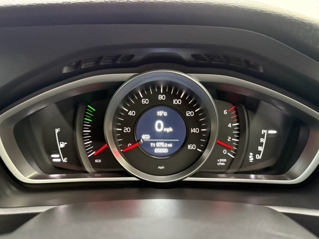 Used Volvo V40 2017 for sale - 76118519: Photo 20