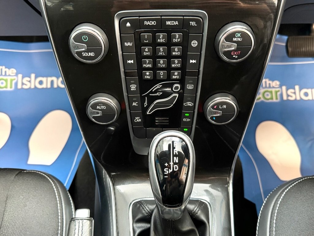 Used Volvo V40 2017 for sale - 76118519: Photo 26