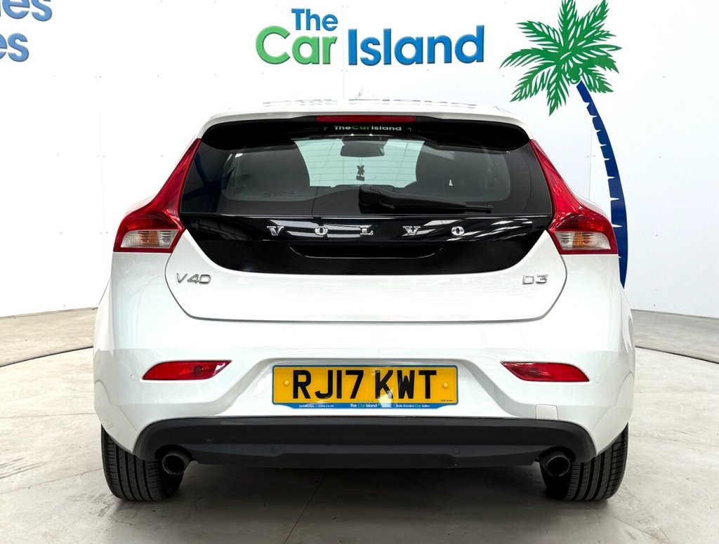 Used Volvo V40 2017 for sale - 76118519: Photo 8