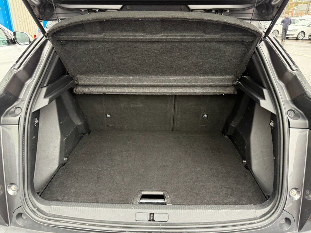 Used Peugeot 2008 2020 for sale - 76510171: Photo 30