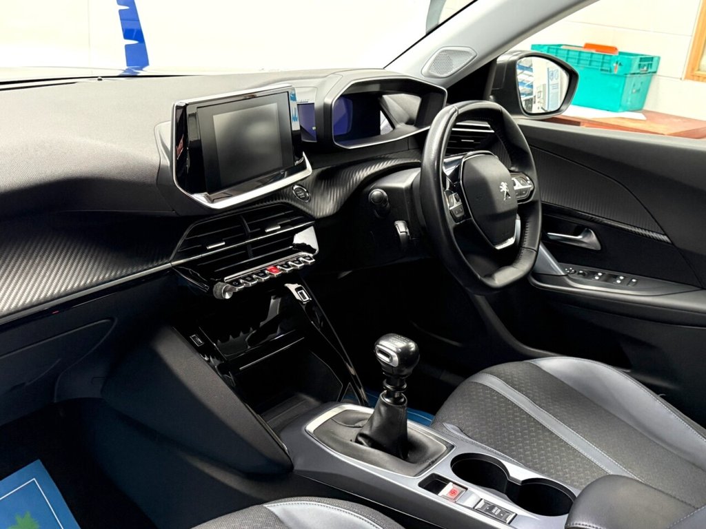 Used Peugeot 2008 2020 for sale - 76510171: Photo 4
