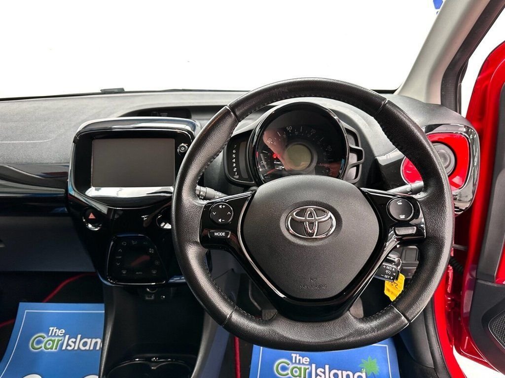 Used Toyota AYGO 2018 for sale - 76900534: Photo 19