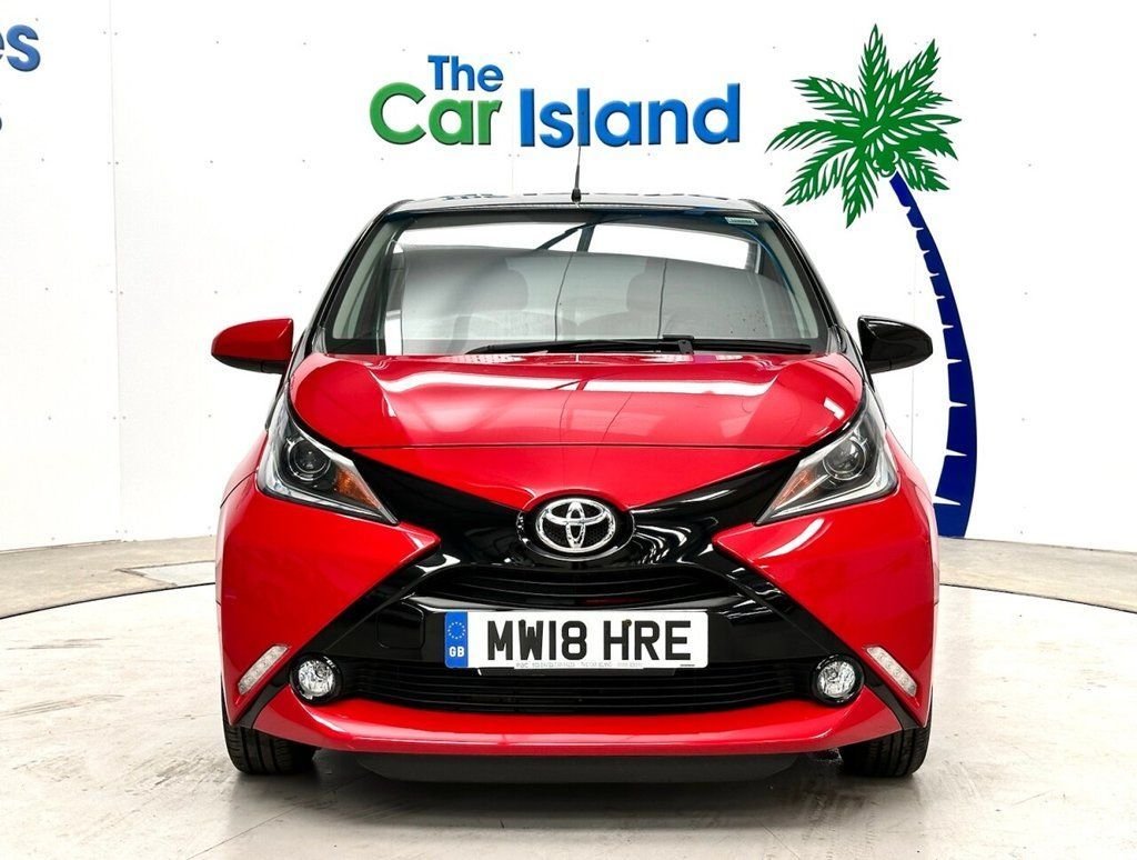 Used Toyota AYGO 2018 for sale - 76900534: Photo 2
