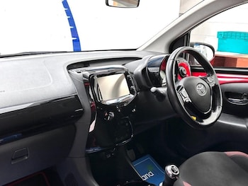 Used Toyota AYGO 2018 for sale - 76900534: Photo