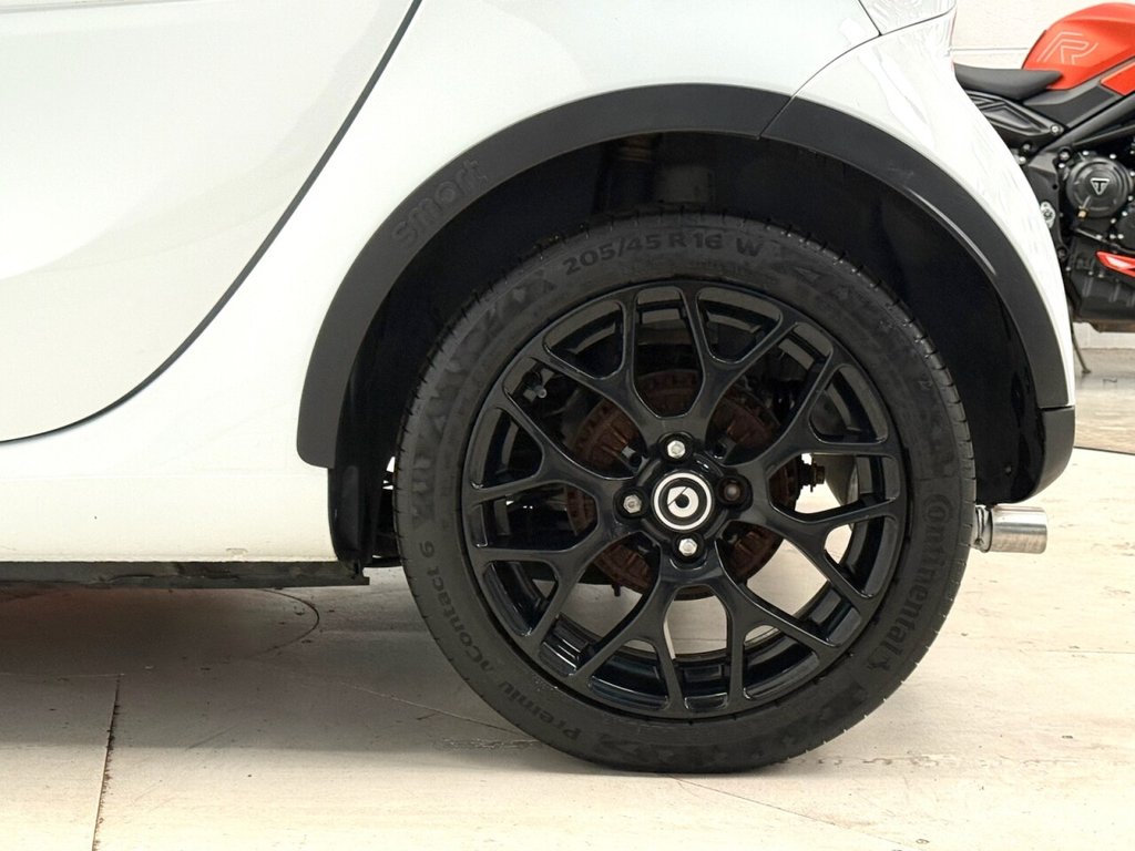 Used smart fortwo 2016 for sale - 77161935: Photo 12
