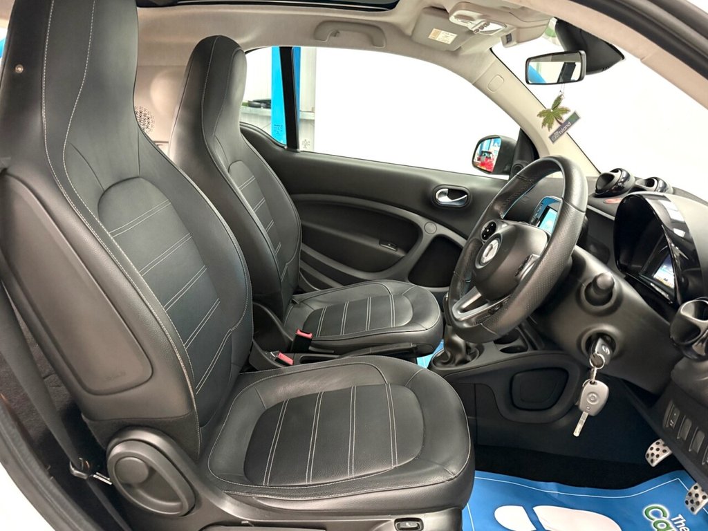 Used smart fortwo 2016 for sale - 77161935: Photo 16