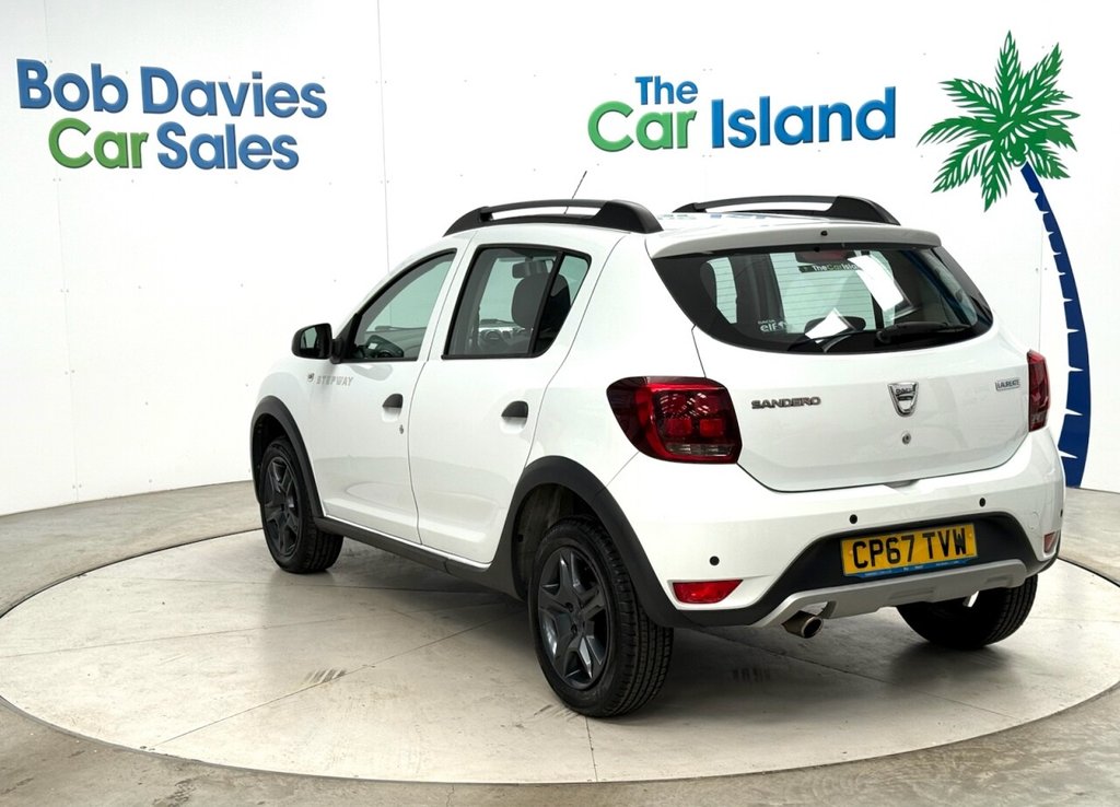 Used Dacia Sandero Stepway 2017 for sale - 76686540: Photo 7