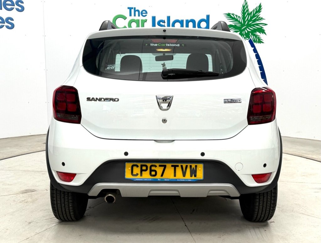 Used Dacia Sandero Stepway 2017 for sale - 76686540: Photo 8