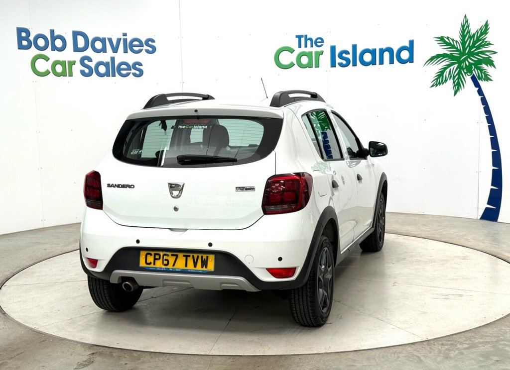 Used Dacia Sandero Stepway 2017 for sale - 76686540: Photo 9