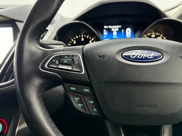 Used Ford C-Max 2017 for sale - 76210413: Photo 21