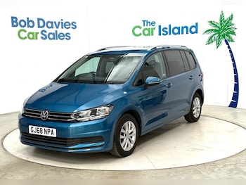 Used Volkswagen Touran 2018 for sale - 76698518: Photo