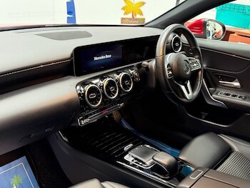 Used Mercedes-Benz A-Class 2018 for sale - 76941544: Photo