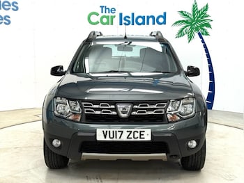 Used Dacia Duster 2017 for sale - 75911401: Photo