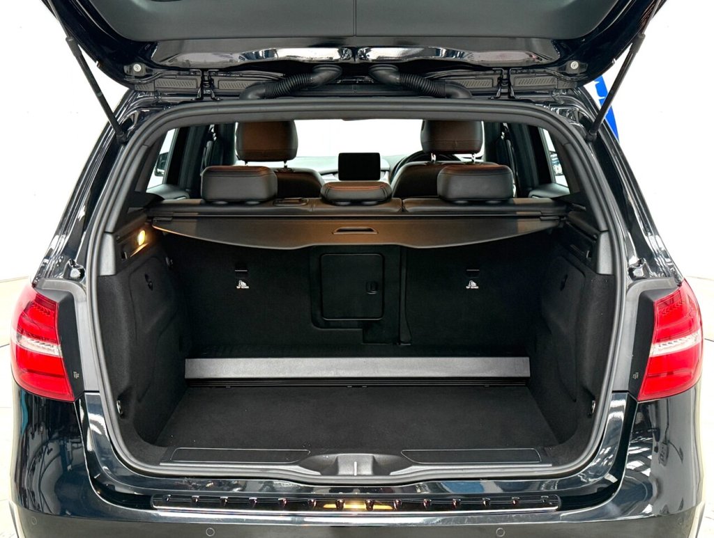 Used Mercedes-Benz B Class 2018 for sale - 76163184: Photo 32