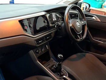 Used Volkswagen Polo 2019 for sale - 76698926: Photo