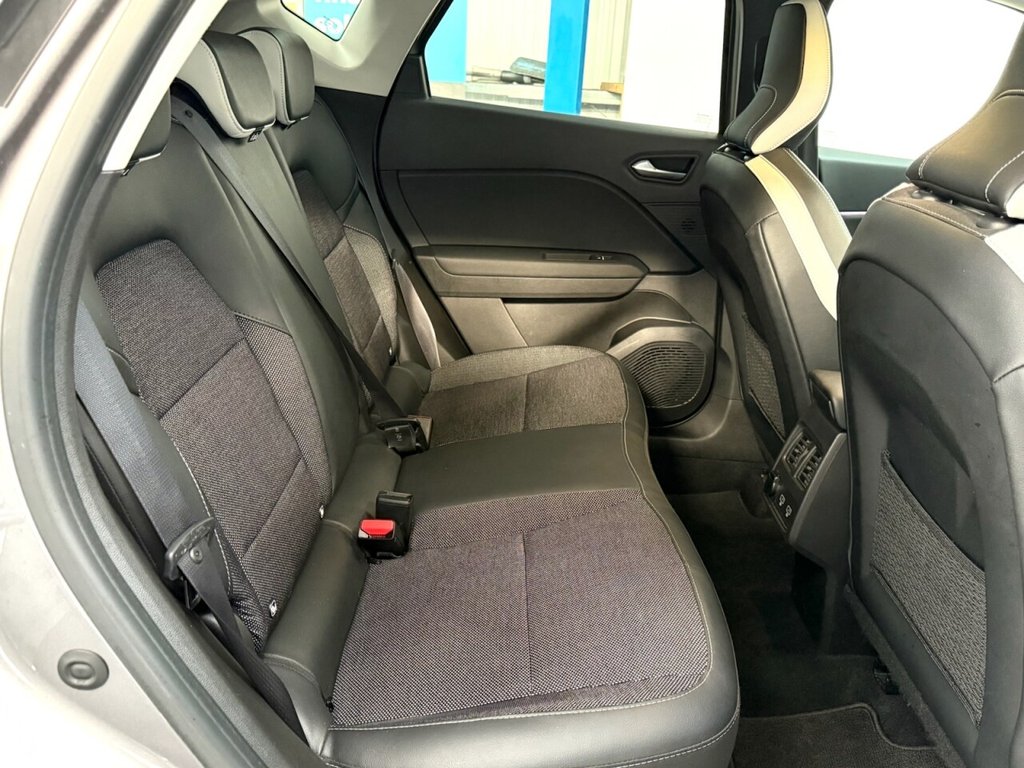 Used Renault Captur 2022 for sale - 76173175: Photo 26