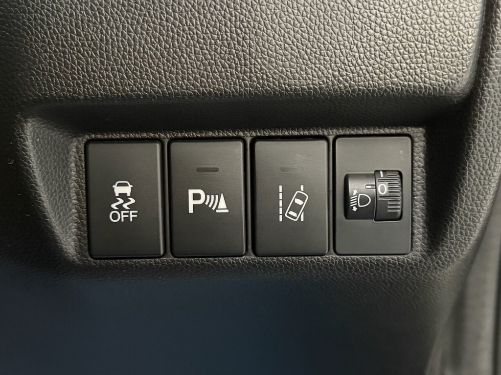 Used Honda Jazz 2017 for sale - 76356764: Photo 18