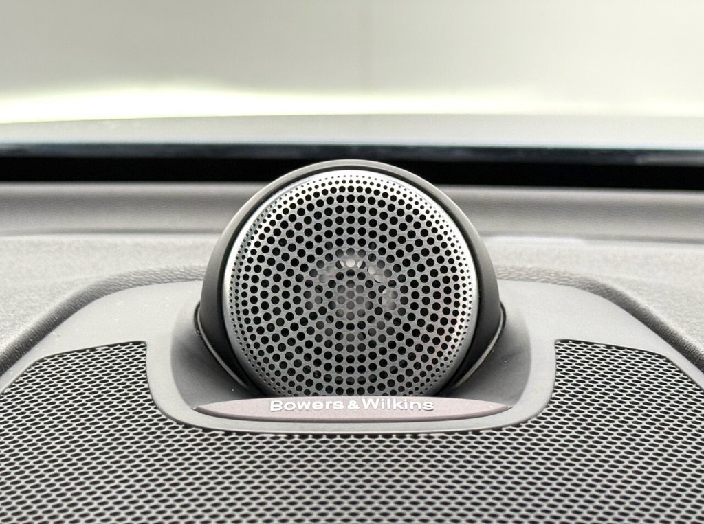 Used Volvo XC60 2018 for sale - 76417724: Photo 25