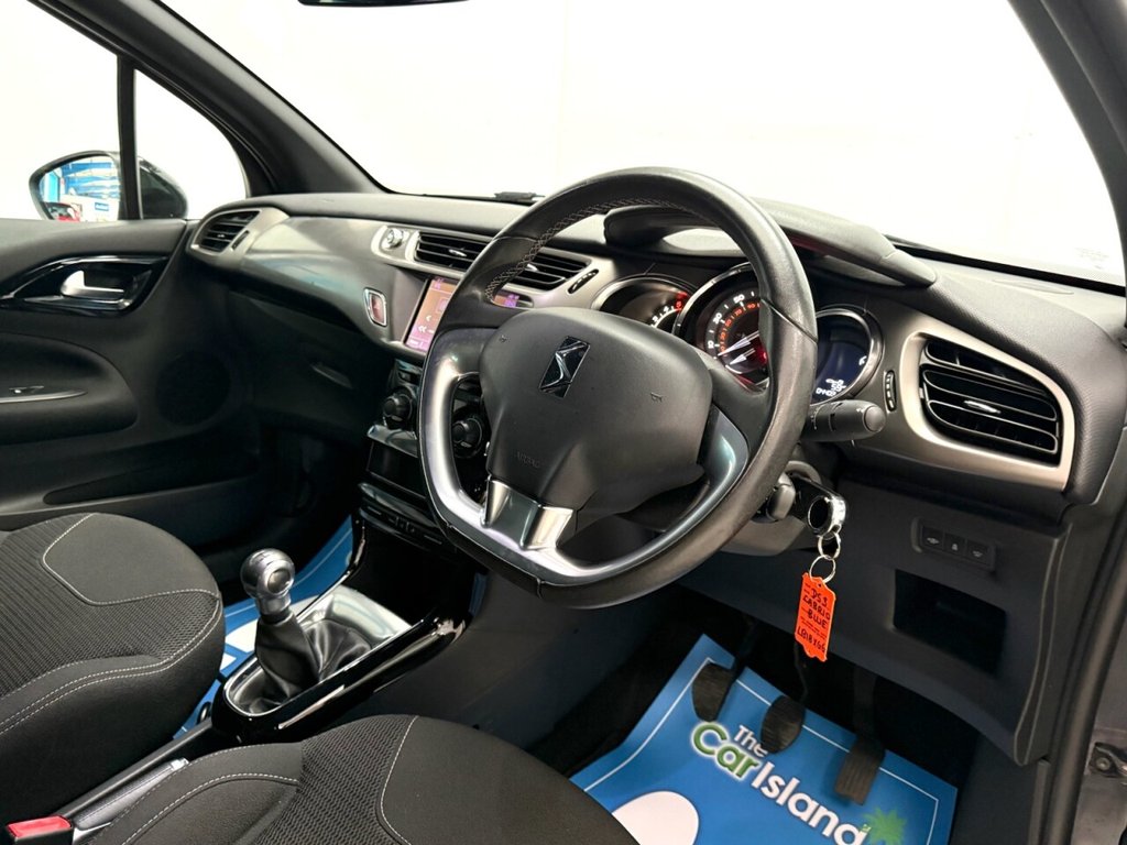 Used DS Automobiles DS 3 Cabrio 2018 for sale - 76686454: Photo 15